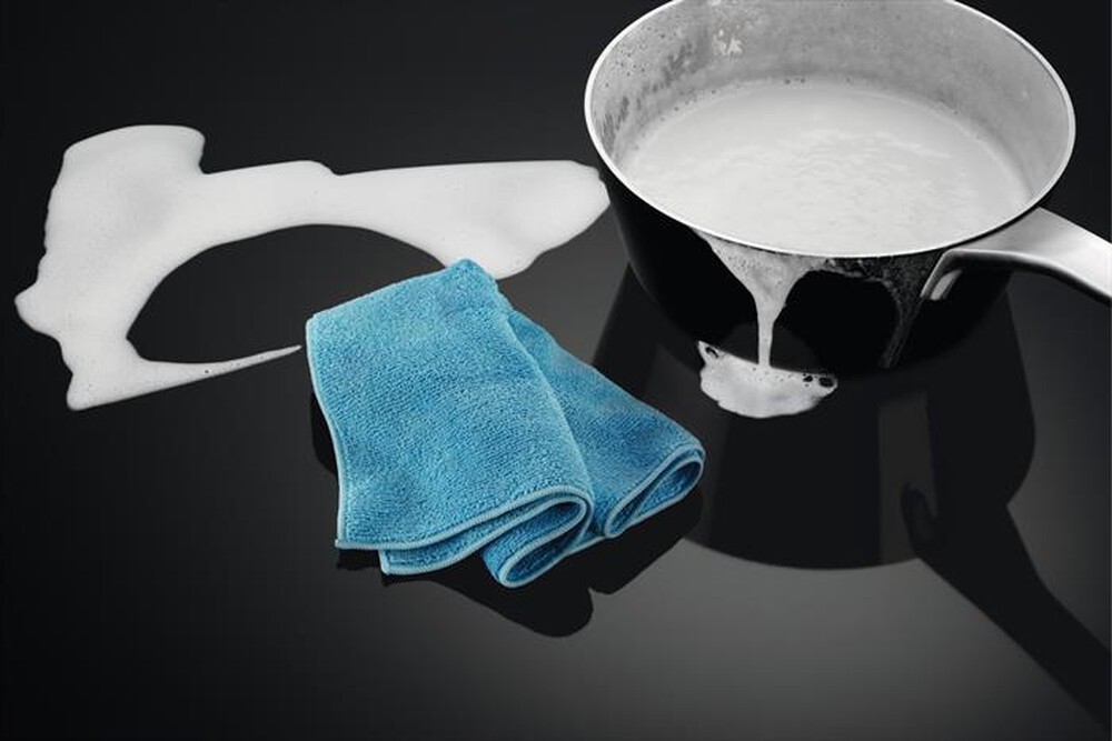 Immagine del prodotto ELECTROLUX - Piano cottura alogeno EIB60424CK 59 cm-Nero