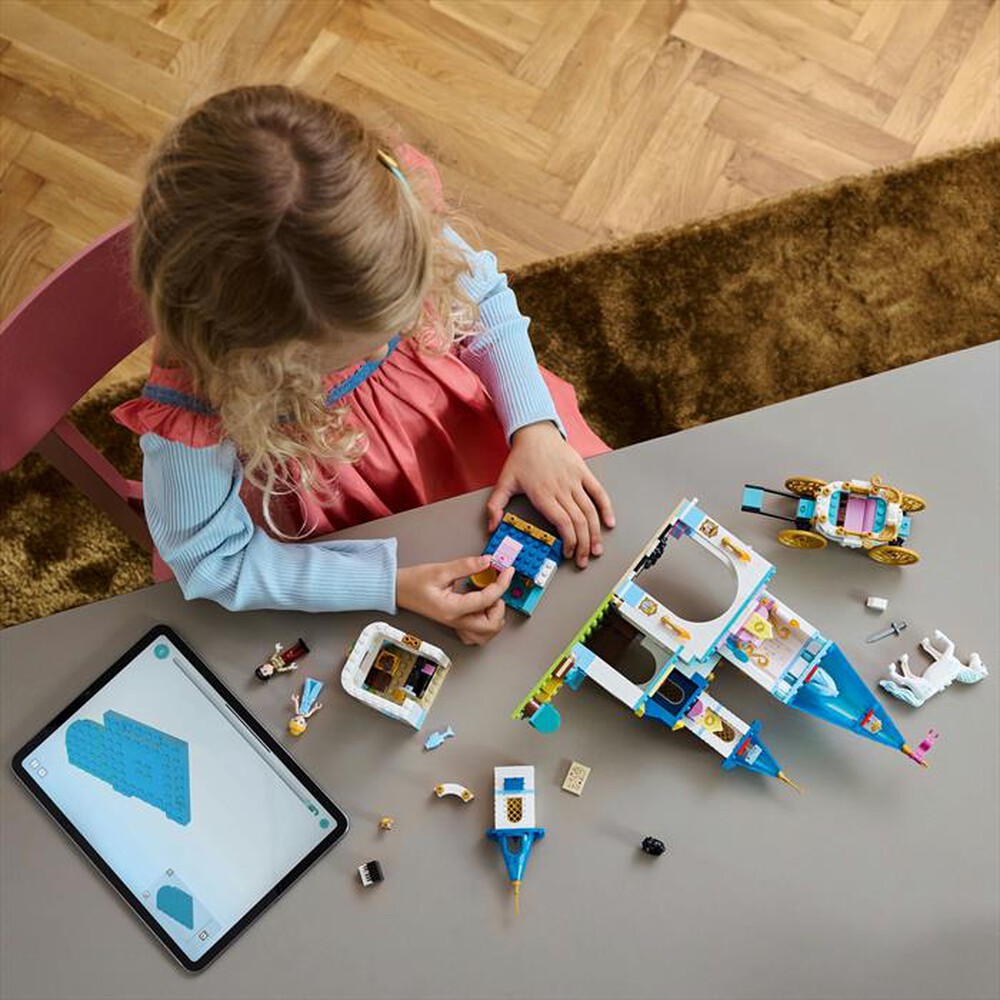 Immagine del prodotto LEGO - DISNEY Castello e carrozza di Cenerentola 43275