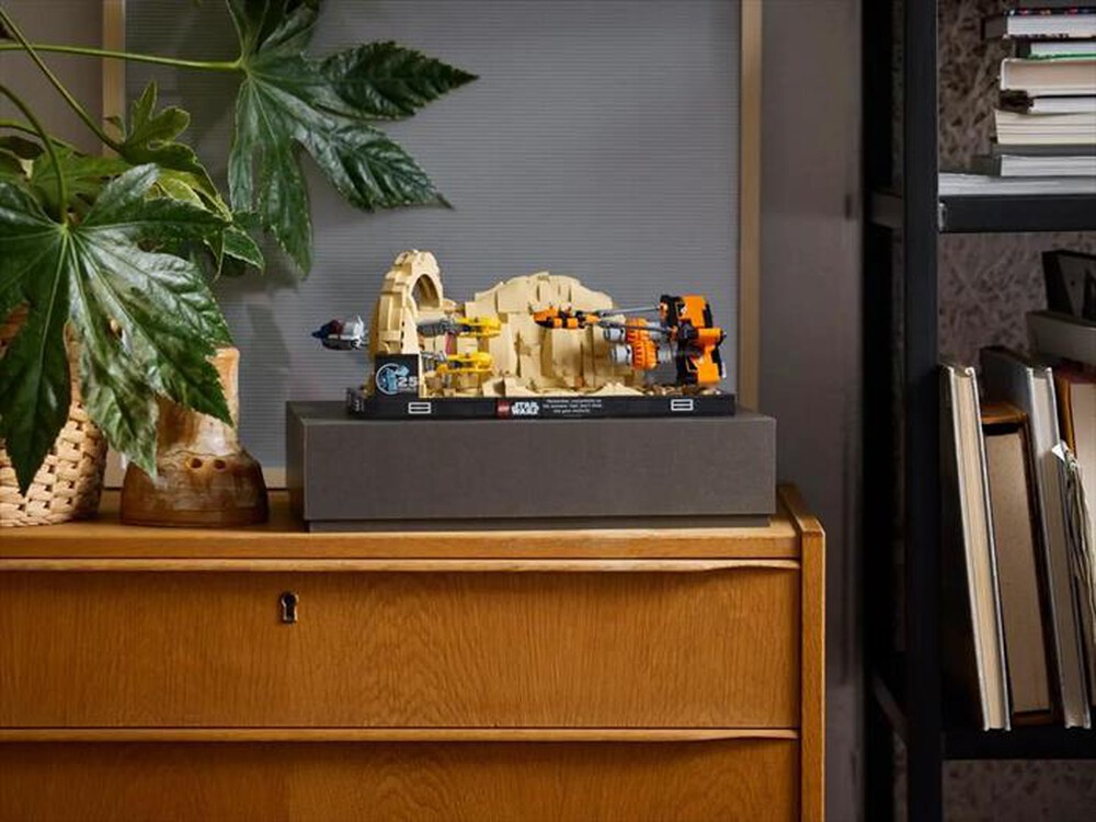 "LEGO - Diorama Gara degli sgusci su Mos Espa - 75380-Multicolore"
