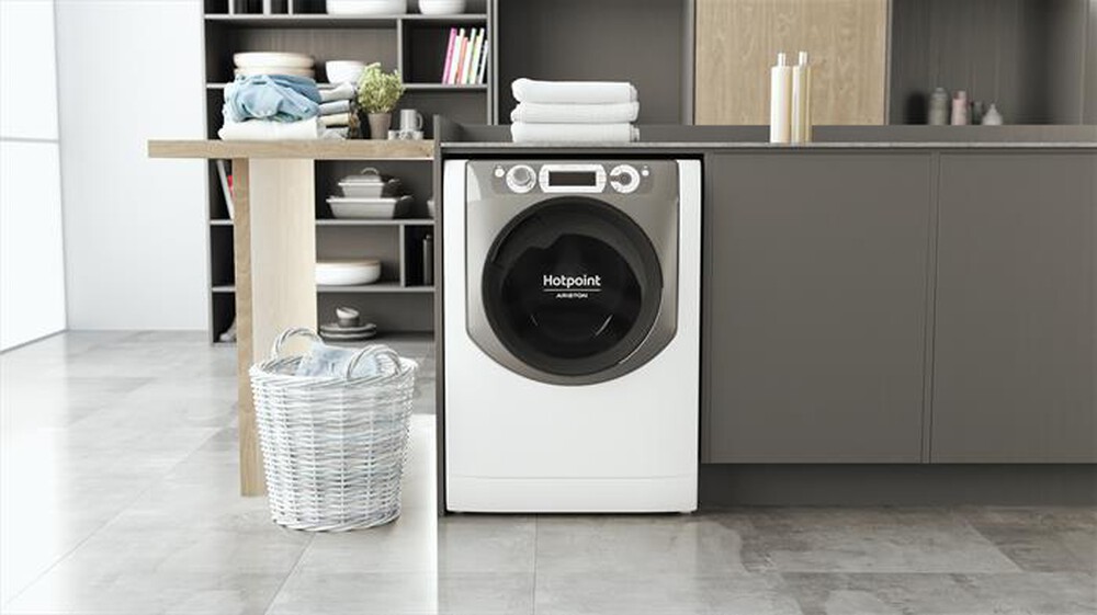 "HOTPOINT ARISTON - Lavatrice AQ104D497SD EU/B N 10 Kg Classe B"