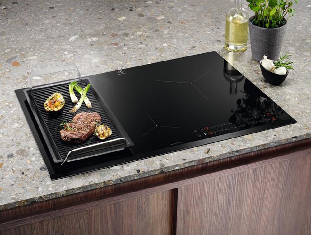 Immagine del prodotto ELECTROLUX - Piano cottura induzione CIL83441 78 cm-Nero