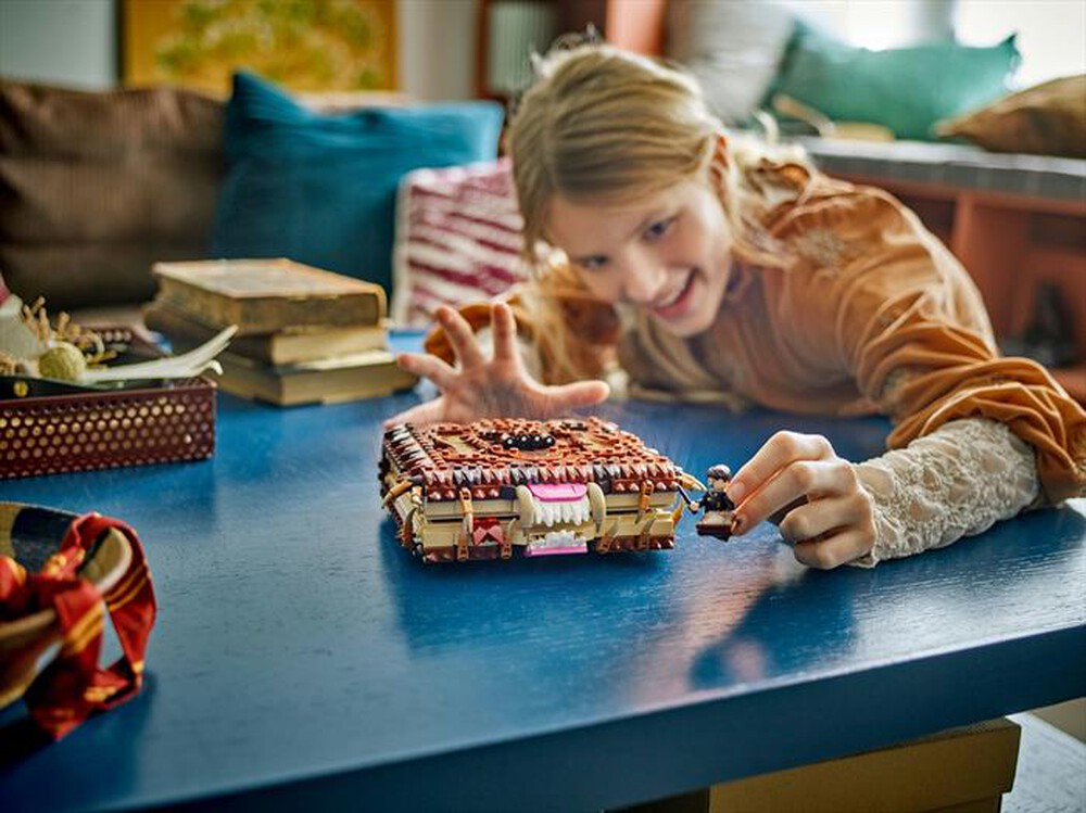 Immagine del prodotto LEGO - HARRYPOTTER Libro Mostro e mostri azzannante 76449