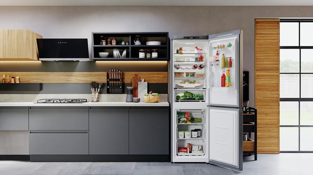 "HOTPOINT ARISTON - Frigorifero combinato HAFC8 TA33SX O3 Classe D"
