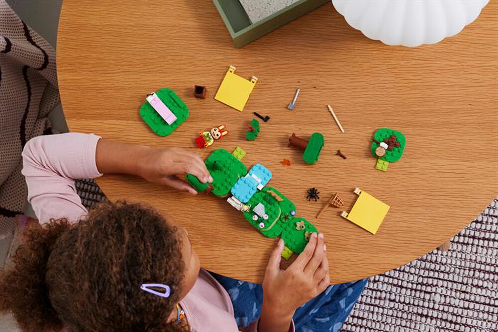 Immagine del prodotto LEGO - ANIMAL CROSSING Bonny in campeggio 77047