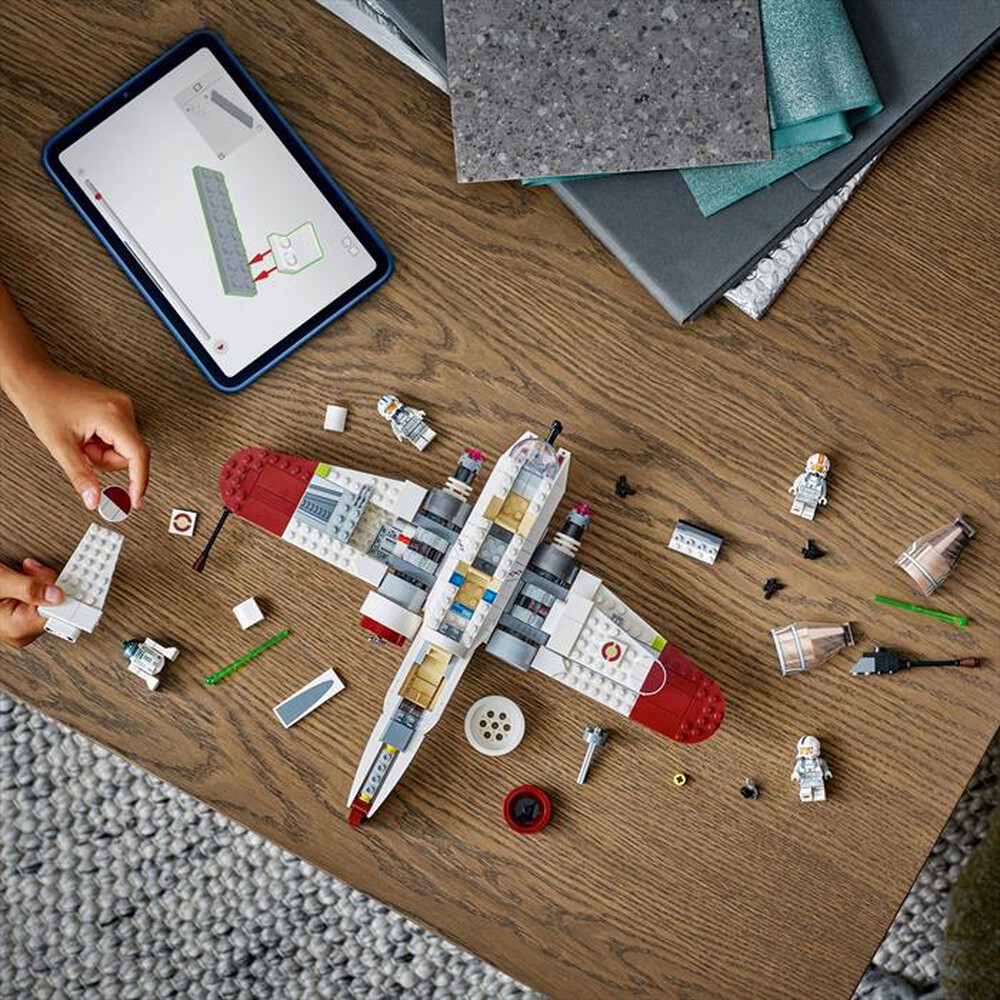 Immagine del prodotto LEGO - STAR WARS Starfighter ARC-170 75402