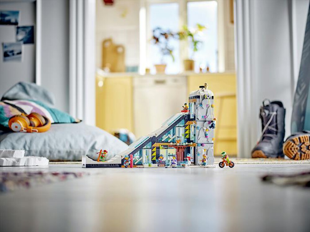 Immagine del prodotto LEGO - CITY Centro sci e arrampicata - 60366