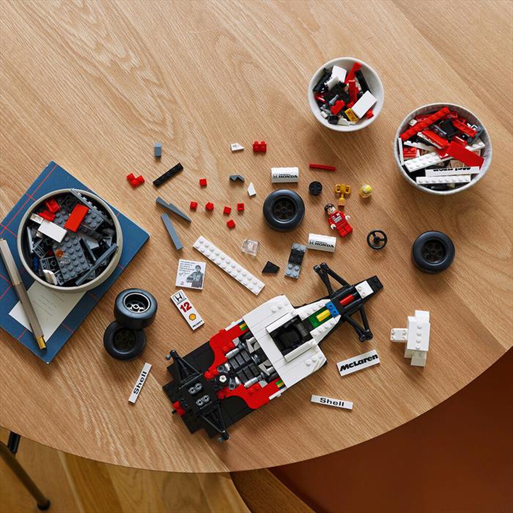 Immagine del prodotto LEGO - ICONS McLaren MP4/4 e Ayrton Senna 10330
