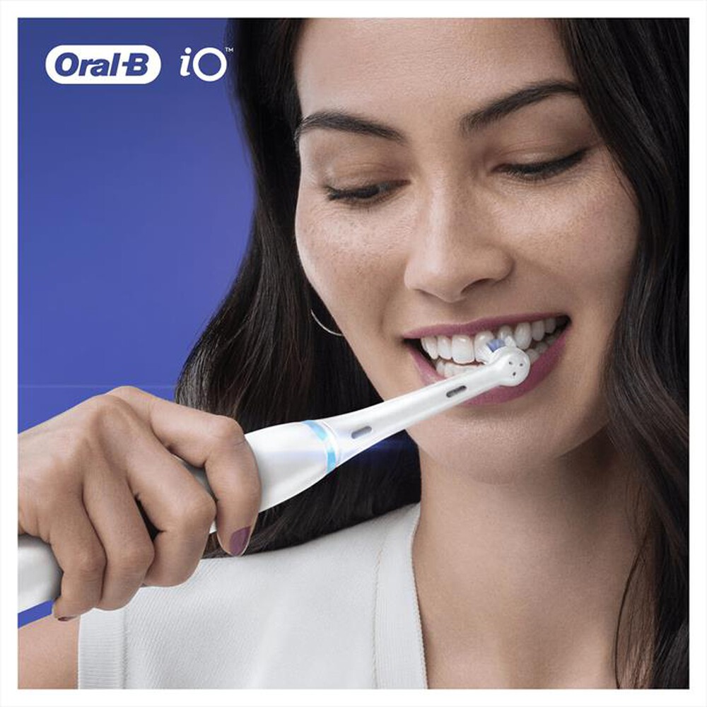 "ORAL-B - IO Testine di ricambio ULTIMATE CLEAN. 4 PEZZI-BIANCO"