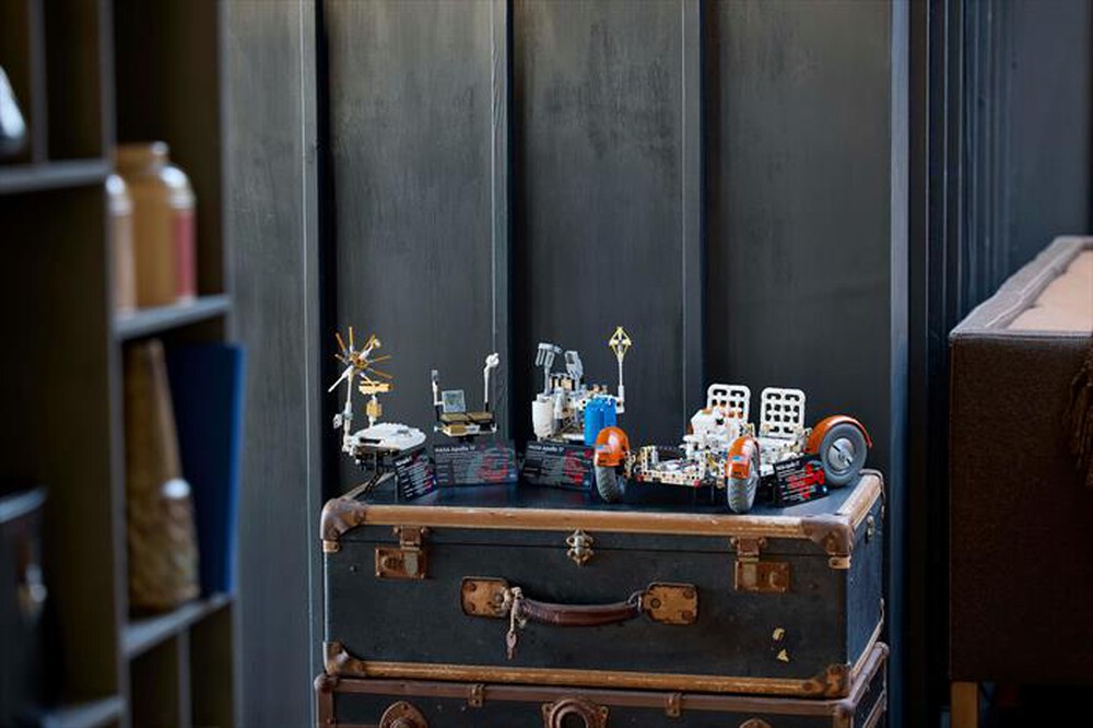 Immagine del prodotto LEGO - TECHNIC Rover lunare NASA Apollo - LRV 42182