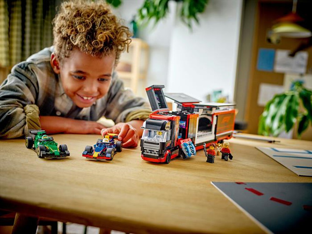 Immagine del prodotto LEGO - CITY Autotrasportatore con RB20 e AMR24 F1 60445