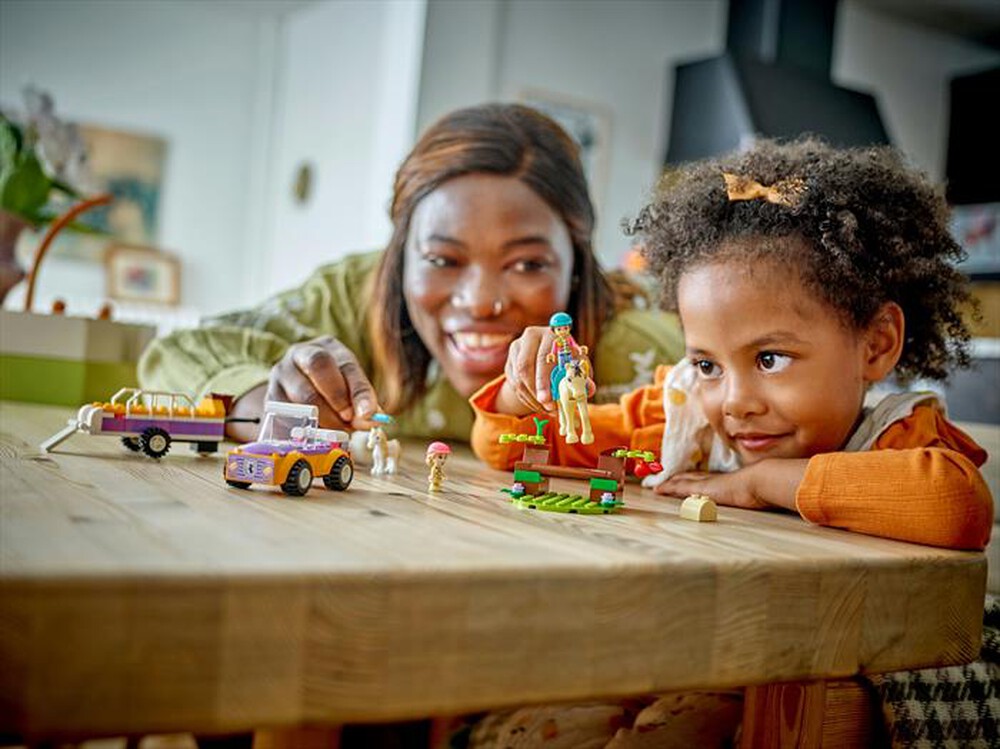 Immagine del prodotto LEGO - FRIENDS Rimorchio con cavallo e pony 42634