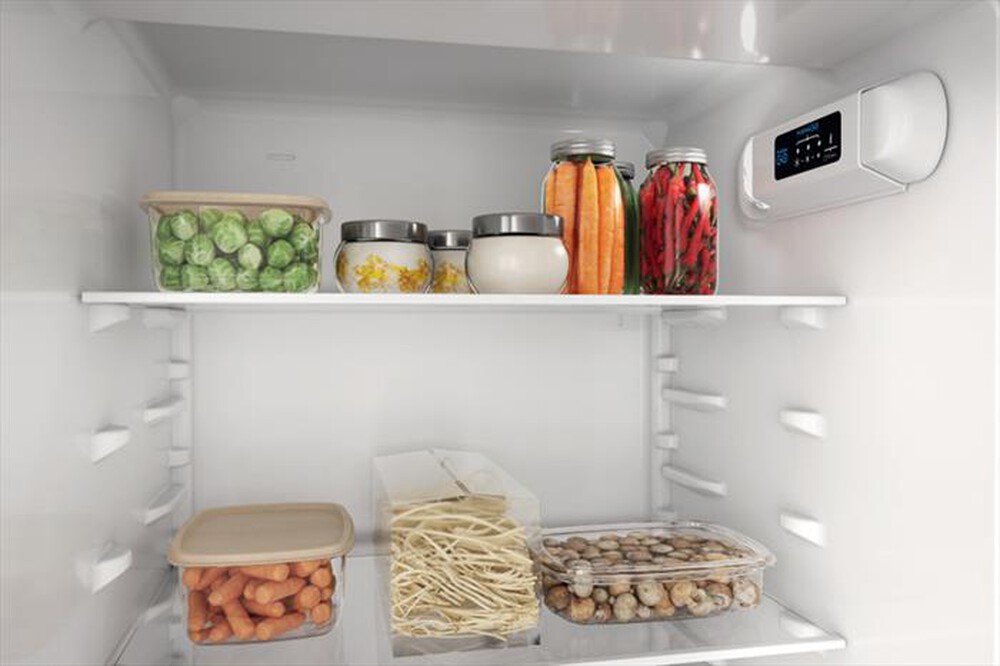 Immagine del prodotto INDESIT - Frigorifero combinato INC18D021A1 Classe E 268 lt