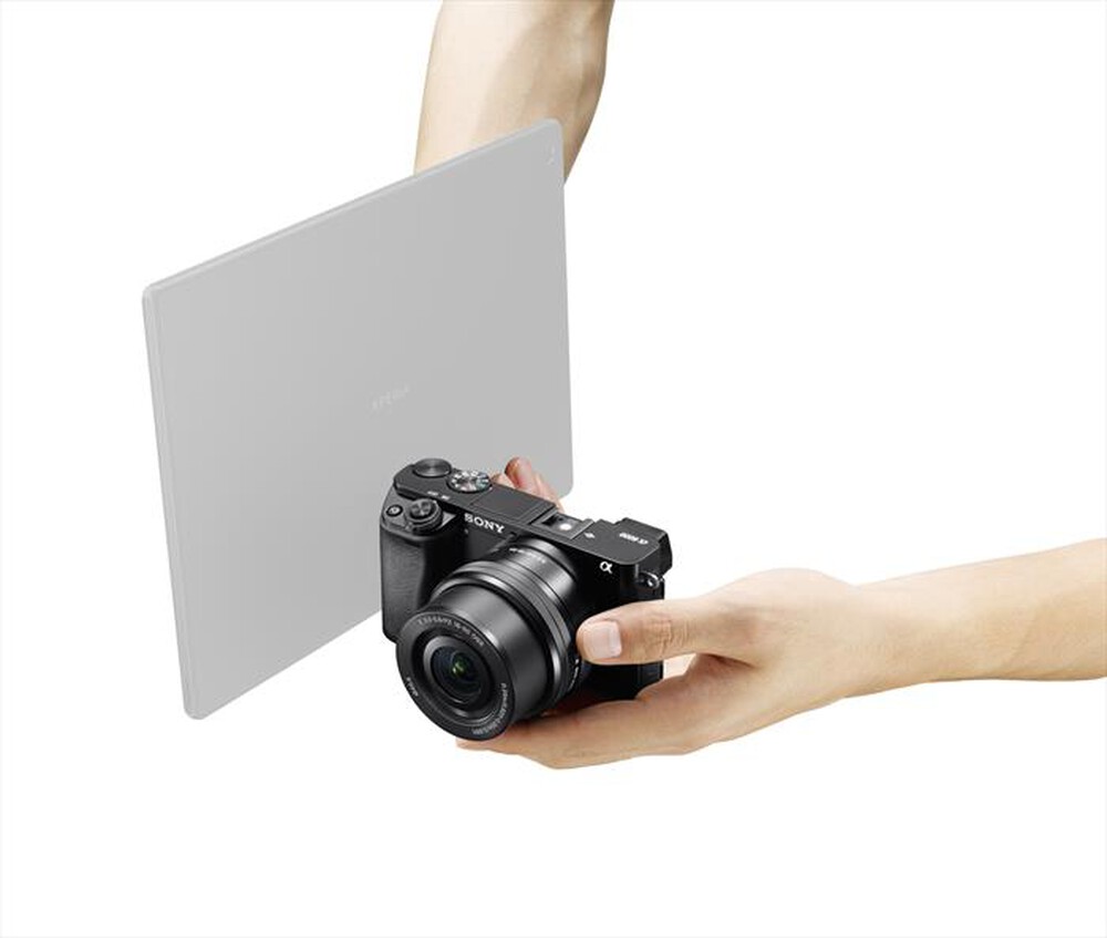 "SONY - Alpha ILCE6000LB-black"