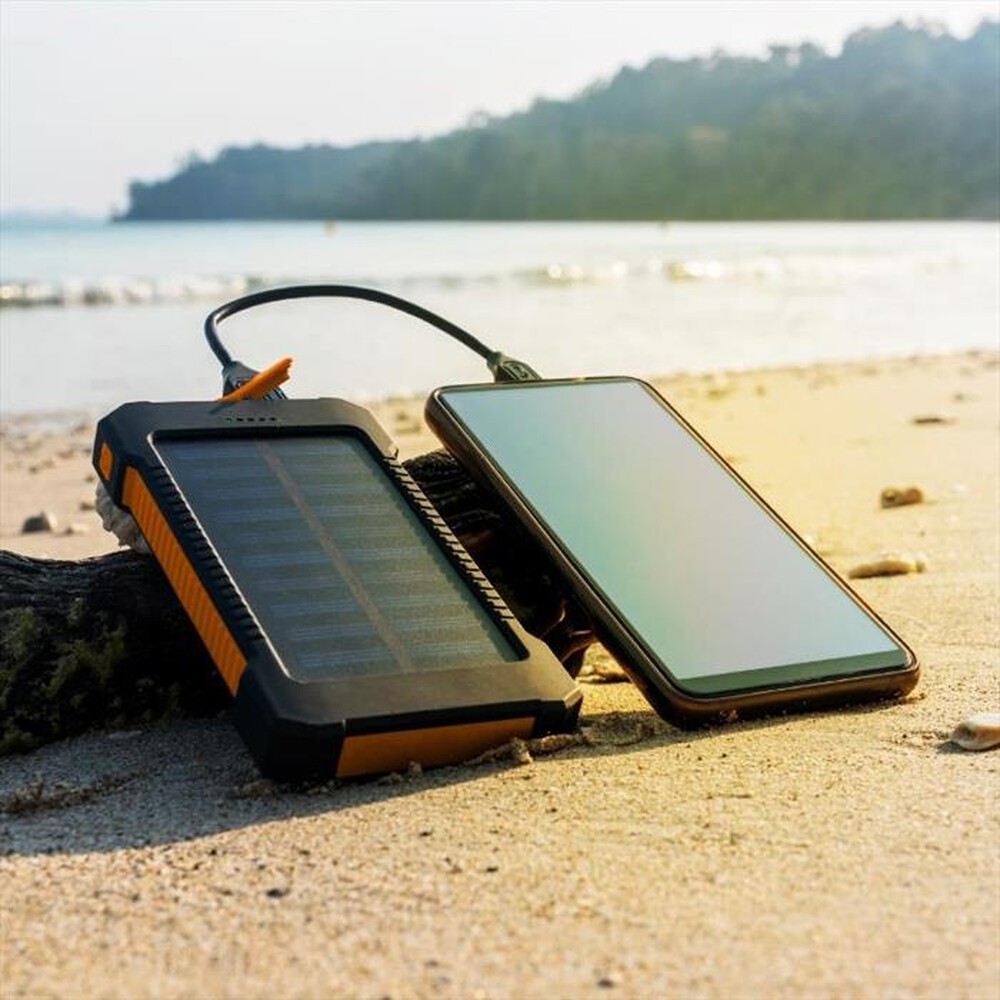 "ISNATCH - S08 - POWER BANK A ENERGIA SOLARE 8000MAH-Nero/Arancio"