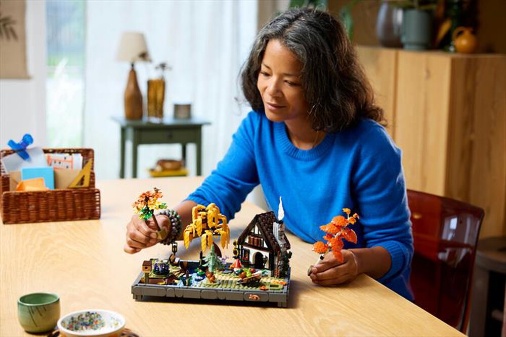 Immagine del prodotto LEGO - ICONS Giardino autunnale del cottage - 11372