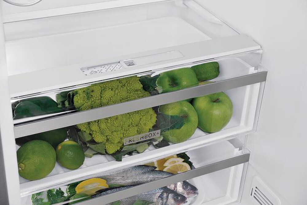 Immagine del prodotto WHIRLPOOL - Frigorifero combinato W7 831A OX Classe D 378lt-Inox