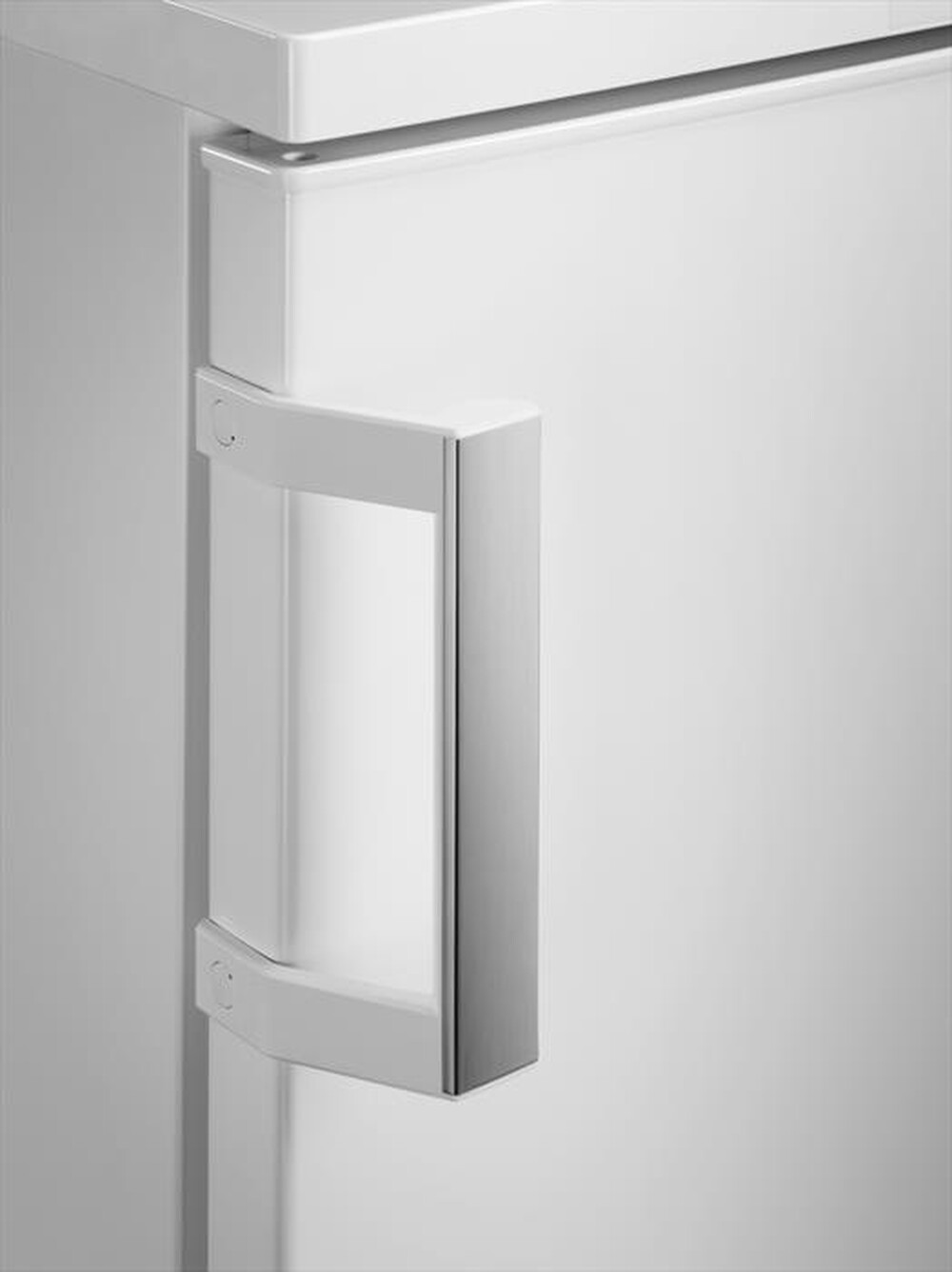 "AEG - Congelatore verticale ATB68F7NW-Bianco"