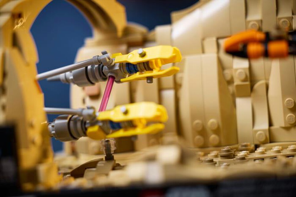 Immagine del prodotto LEGO - STAR WARS Diorama Gara sgusci su Mos Espa 75380