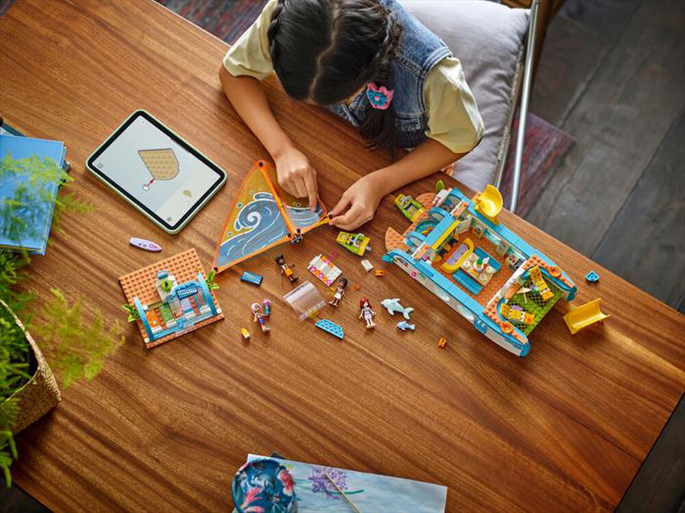 "LEGO - FRIENDS Avventura sul catamarano - 42664"