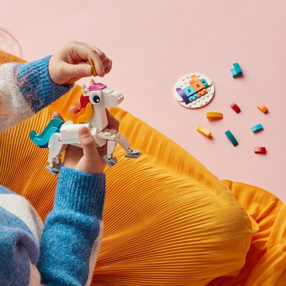Immagine del prodotto LEGO - CREATOR Unicorno magico 31140