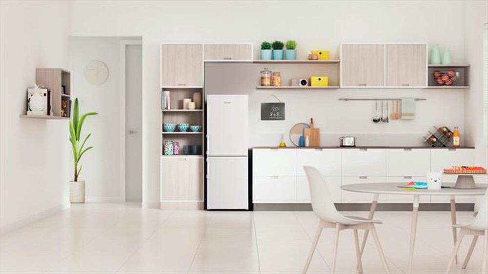 "INDESIT - Frigorifero combinato IB55 532 W Classe E 229 lt-White"