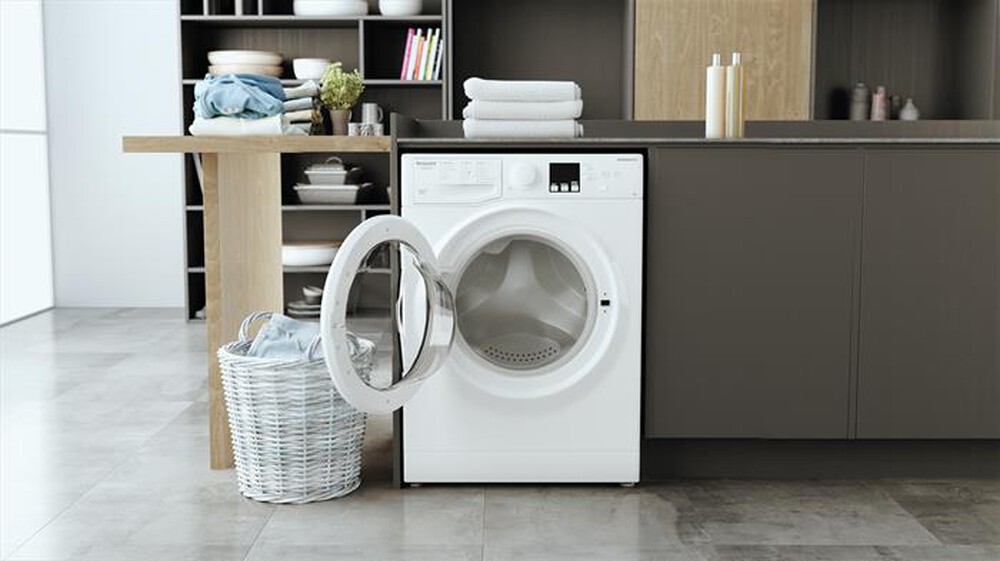 "HOTPOINT ARISTON - Lavatrice RSSF 624 W IT N 6 Kg Classe C-Bianco"