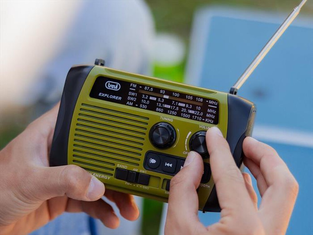 Immagine del prodotto TREVI - Radio portatile AM/FM RA 7F30 BT-Verde
