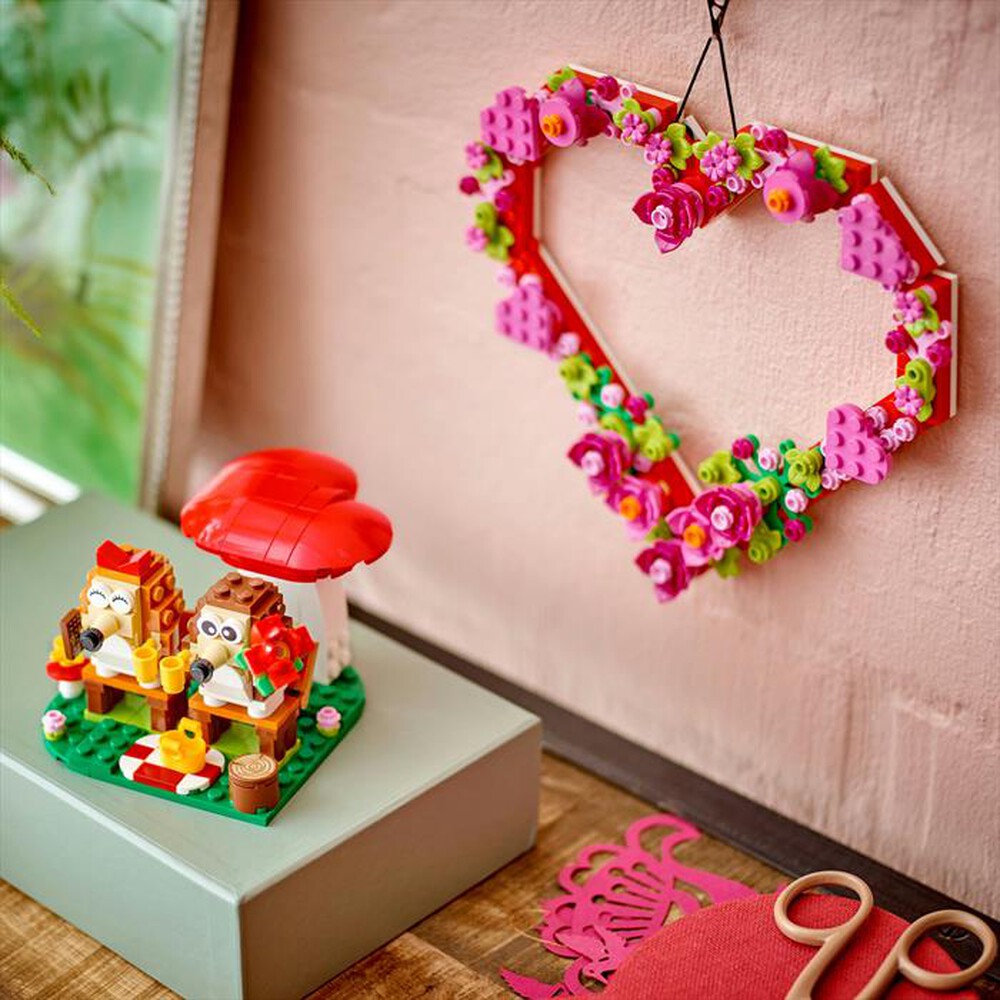 Immagine del prodotto LEGO - SEASONS AND OCCASIONS Appuntamento dei ricci 40711