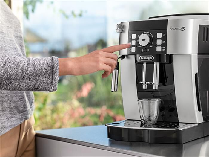 DE LONGHI - MAGNIFICA S ECAM21.117SB MACCHINA AUTOMATICA-Silver Black |  Euronics