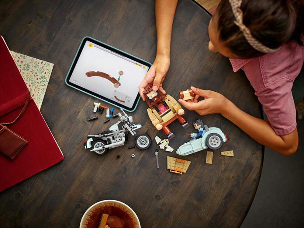 Immagine del prodotto LEGO - HARRY POTTER Giro sul sidecar Hagrid e Harry 76443