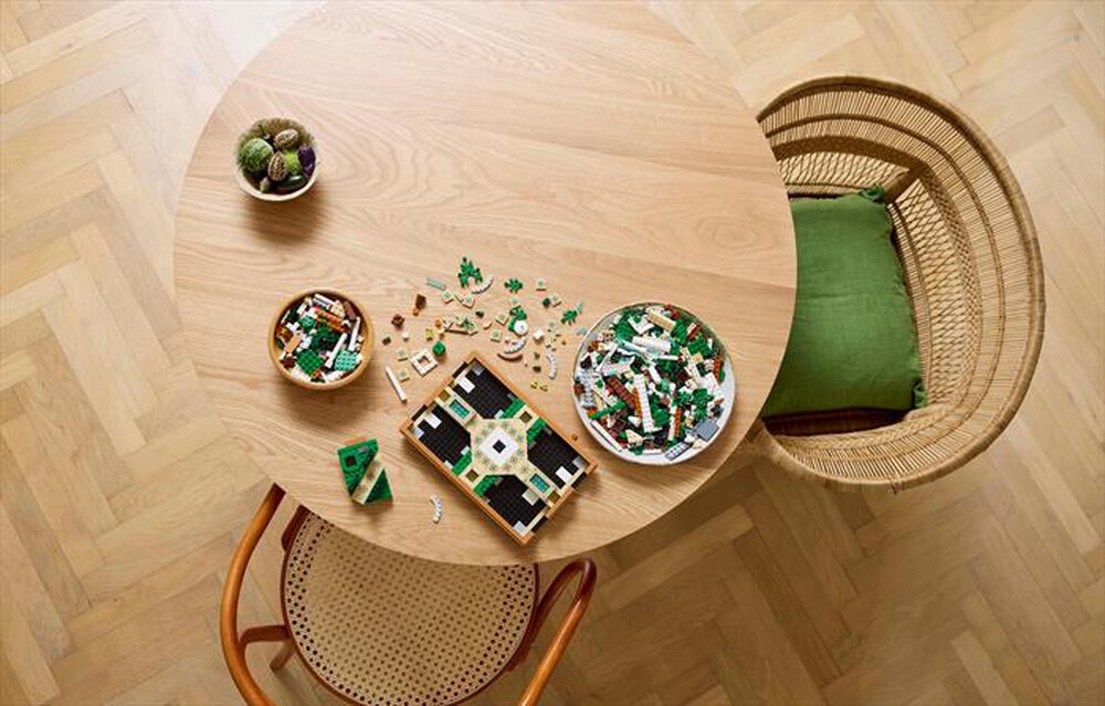 Immagine del prodotto LEGO - ICONS Il giardino della fontana 10359