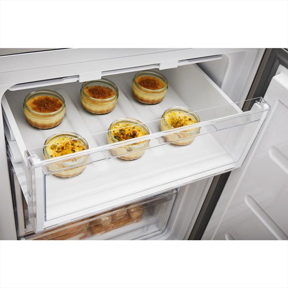 "WHIRLPOOL - Frigorifero combinato W5 821E OX 2 Classe E"