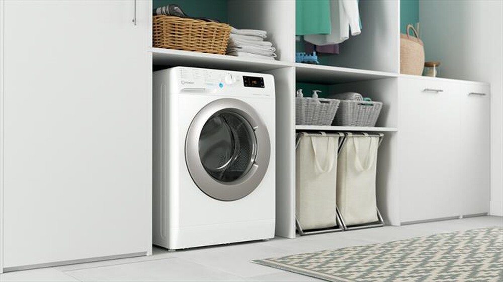 "INDESIT - Lavatrice INNEX BWSE 7125X SV IT 7 Kg Classe B-Bianco"