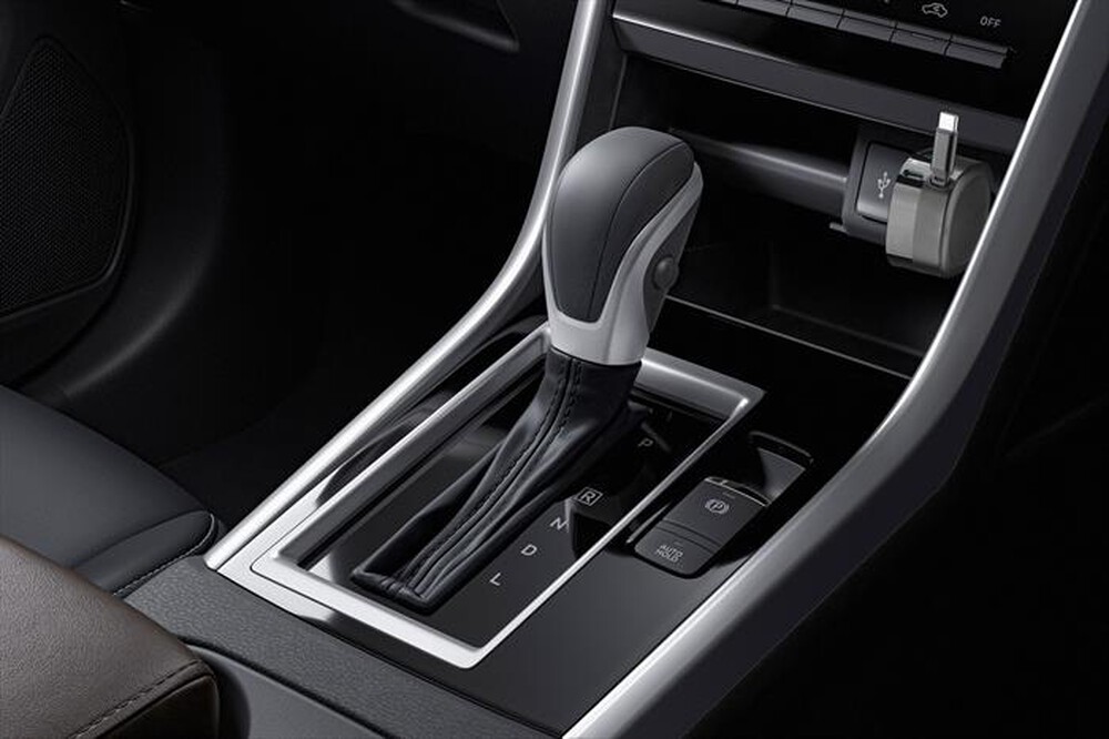 Immagine del prodotto CELLULARLINE - RETRACTABLE CAR CHARGER 65W-Nero