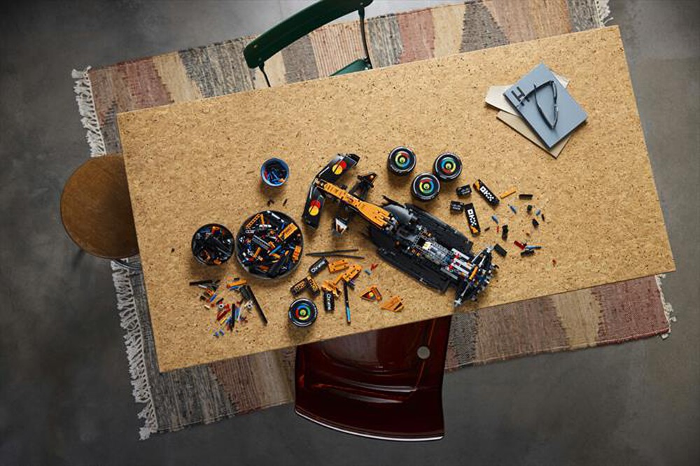 Immagine del prodotto LEGO - TECHNIC Auto McLaren MCL39 F1 - 42228