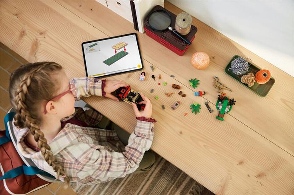 Immagine del prodotto LEGO - FUGA DAL RAPTOR SUL FUORISTRADA-,