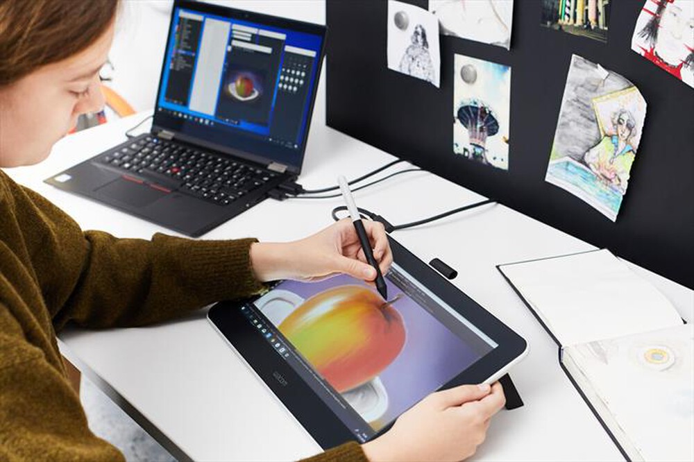 "WACOM - ONE 13\" -  DISPLAY CREATIVO CON PENNA"