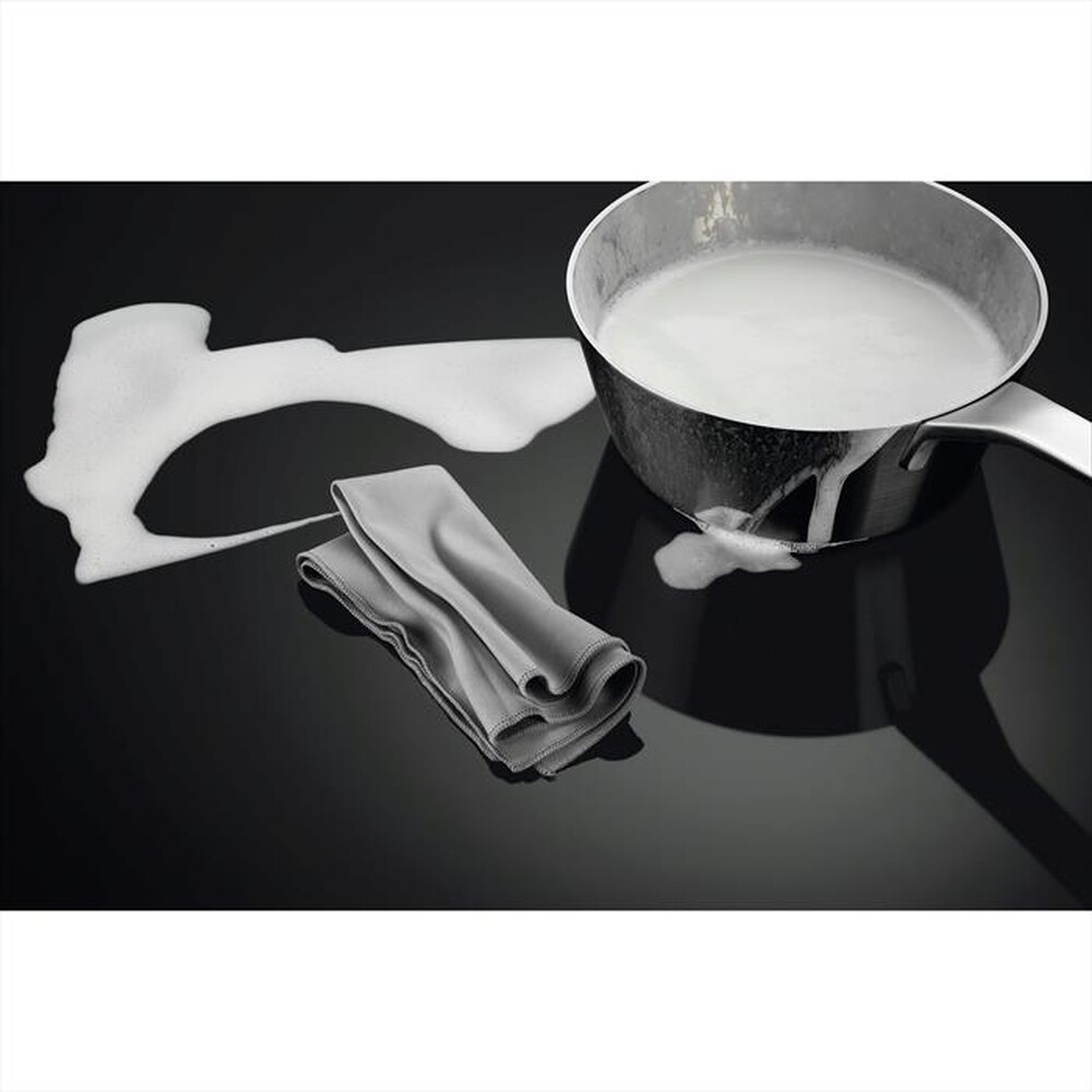 Immagine del prodotto AEG - Piano cottura elettrico TO64IM0BIB 58 cm-Nero