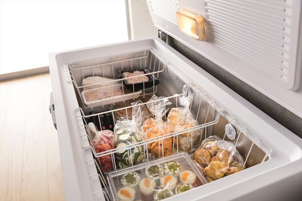 Immagine del prodotto WHIRLPOOL - Congelatore orizzontale WHE2535 FO Classe F 255 lt