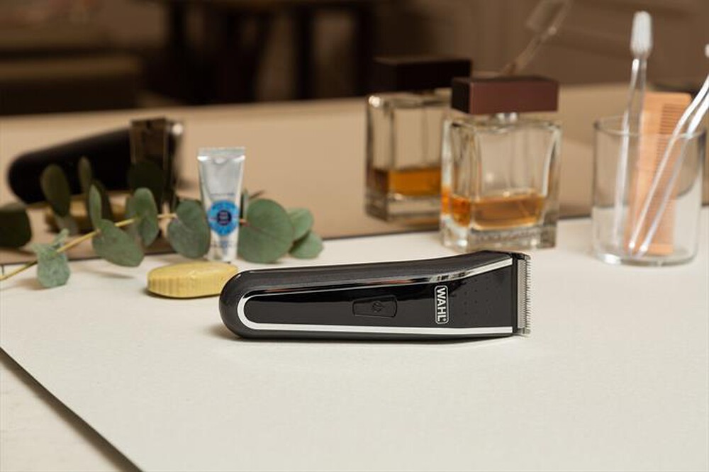 "WAHL - Regola capelli Lithium Pro LCD 1902-Nero"