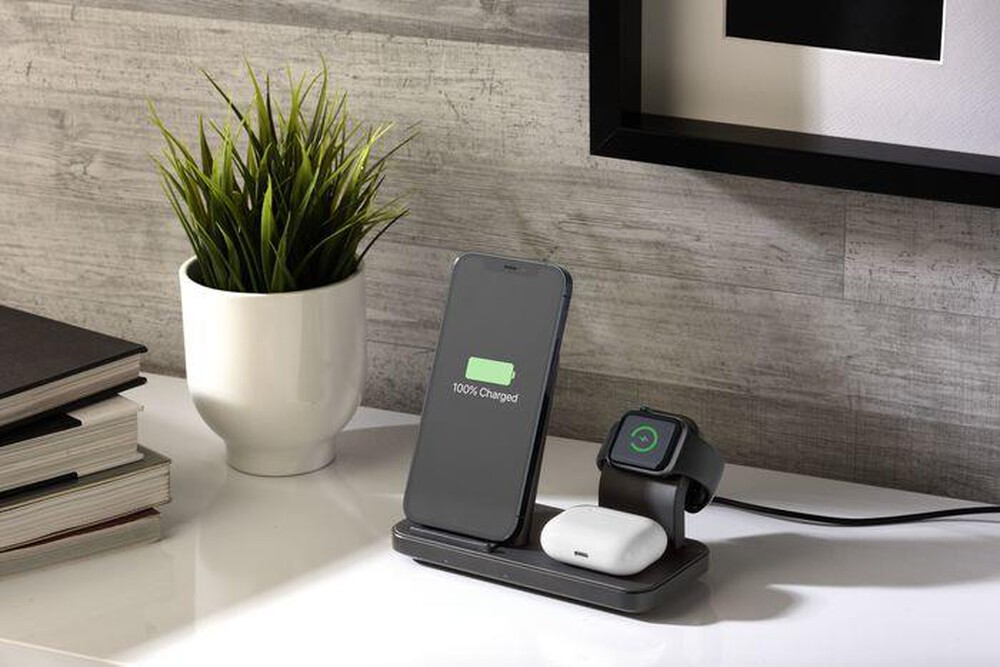 Immagine del prodotto CELLULARLINE - Trio wireless charger WIRELESS3IN1IPHK-Nero