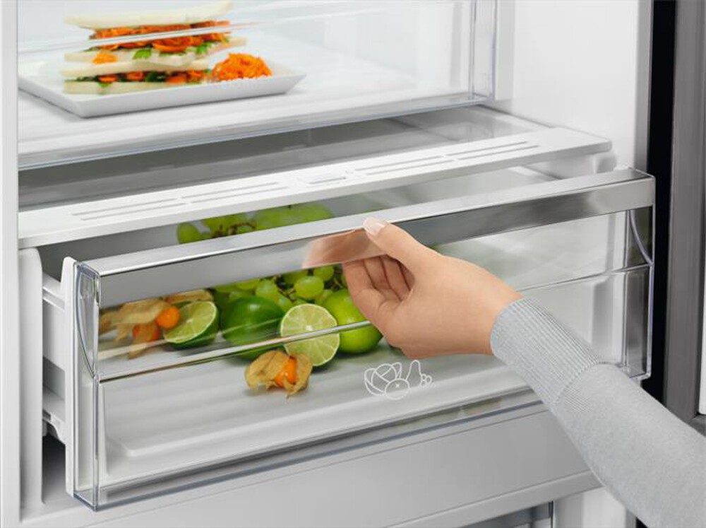 "ELECTROLUX - Frigorifero combinato LNT7ME32X2 Classe E 341lt-Grigio Inox antimpronta"