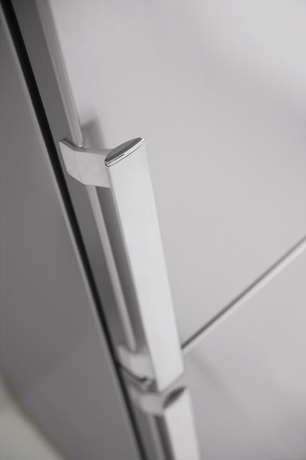 "WHIRLPOOL - Frigorifero 2 porte WT70E 952 X Classe E"