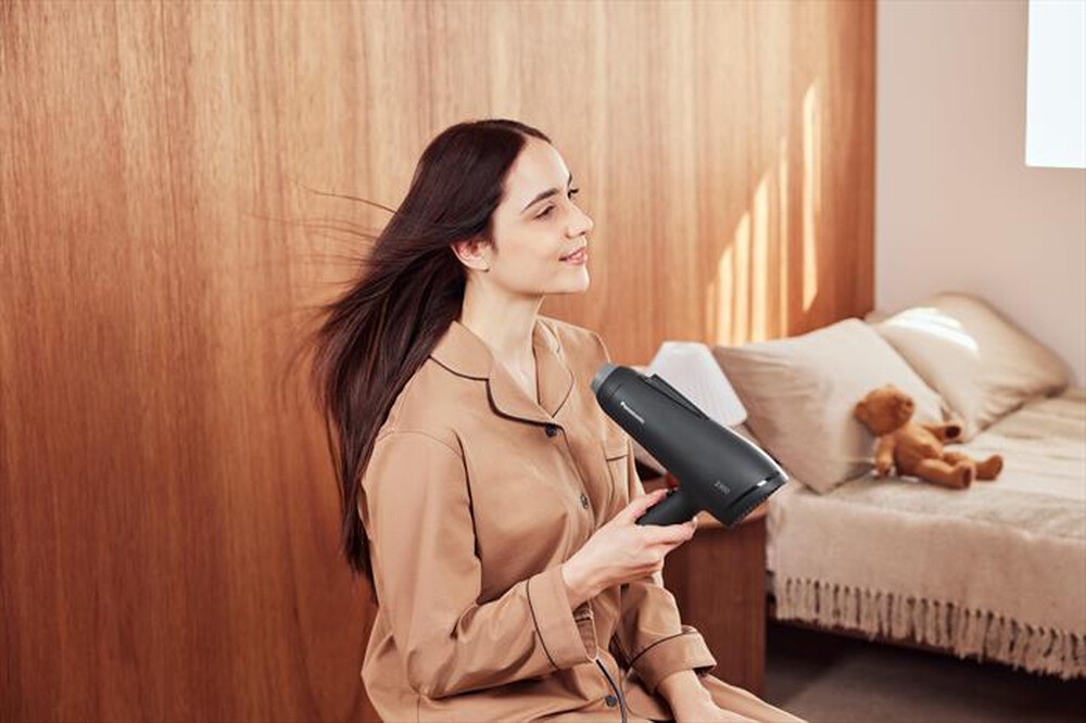 Immagine del prodotto PANASONIC - Asciugacapelli ionico EH-NE87-K-NERO