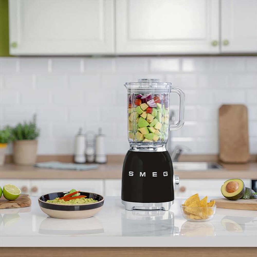 "SMEG - Frullatore da Tavolo 50's Style BLF03BLEU-Nero"