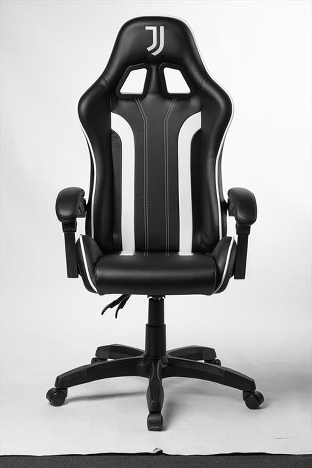 "QUBICK - GAMING CHAIR JUVENTUS FINO ALLA FINE-BIANCO/NERO"