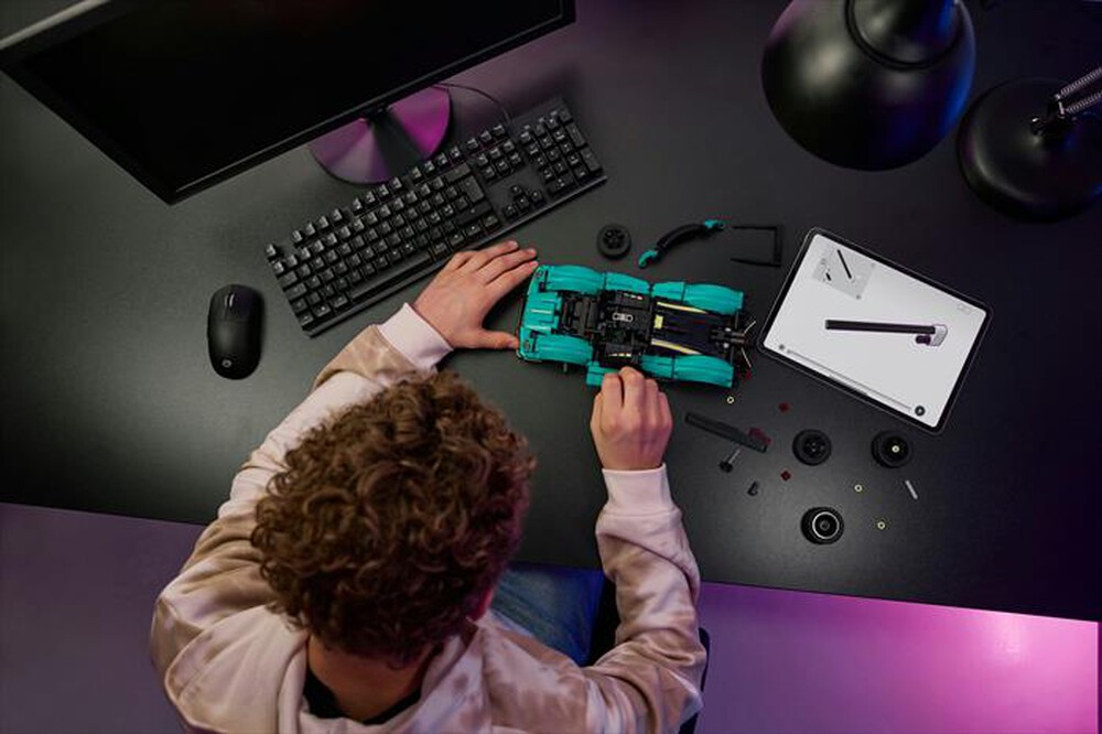 Immagine del prodotto LEGO - TECHNIC Aston Martin Valkyrie 42208