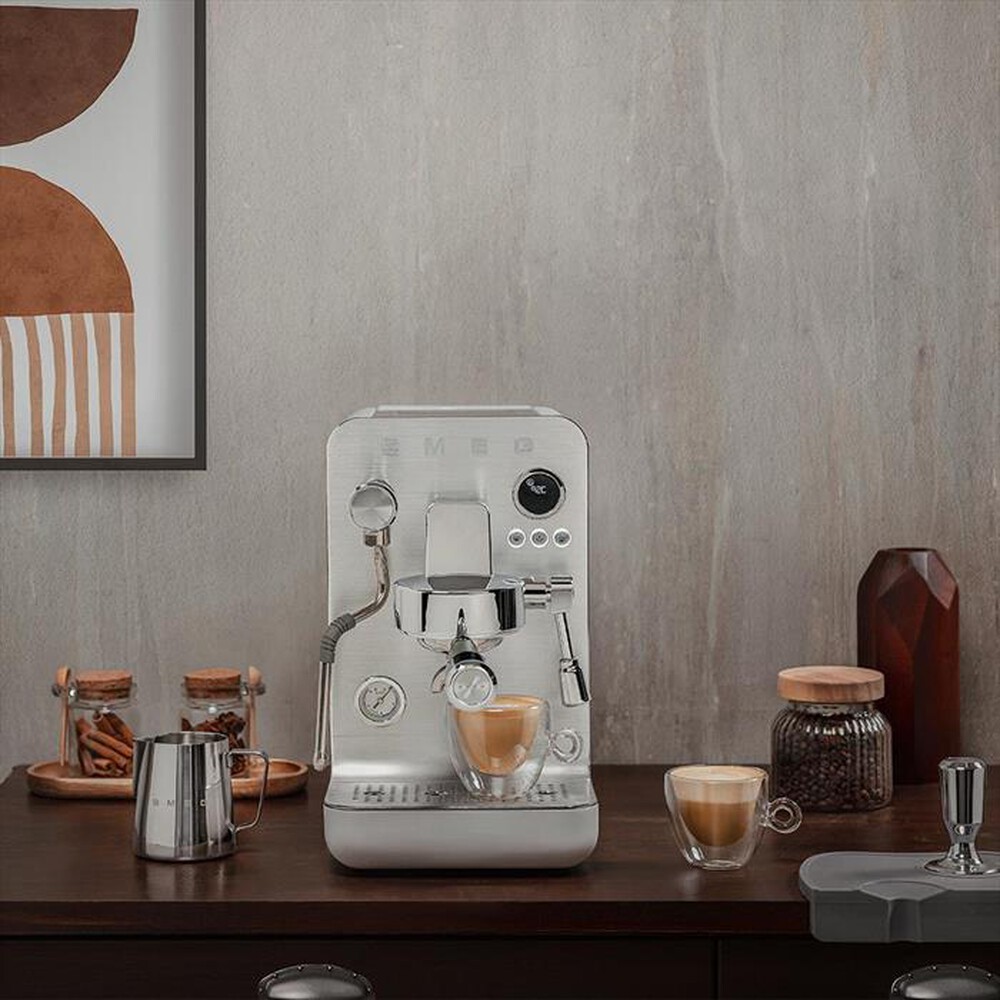 "SMEG - Macchina da caffè espresso EMC02WHMEU-Bianco"