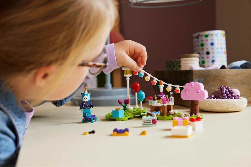 Immagine del prodotto LEGO - ANIMAL CROSSING Festa di compleanno Giuliano 77046