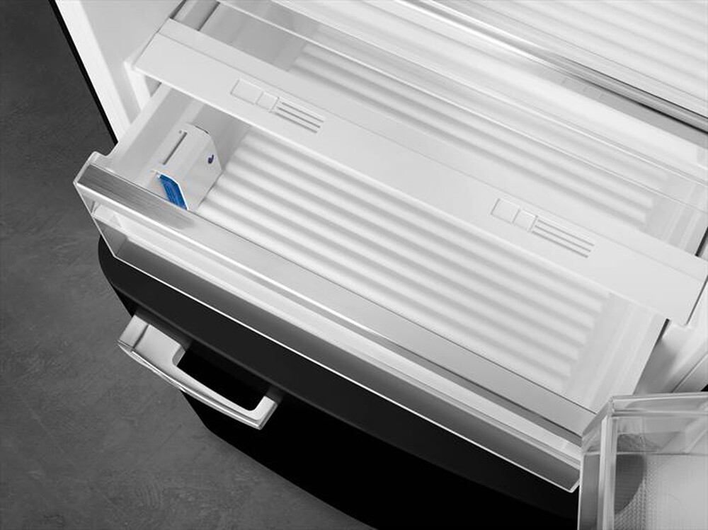 "SMEG - Frigorifero combinato FAB38RBL5 Classe E-Nero"